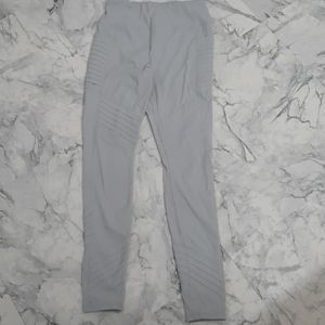 High waist moto ribbed with pockets